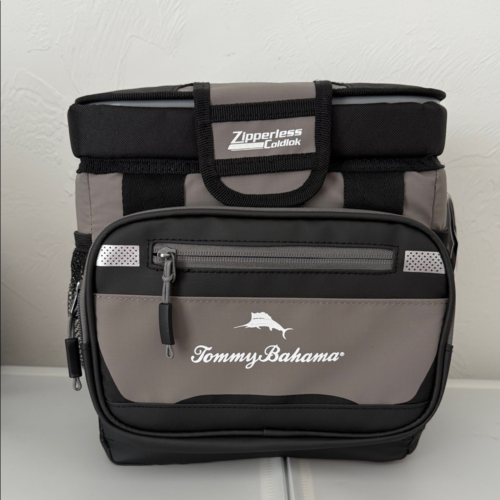Tommy Bahama Zipperless Coldlok
Hardbody Cooler Lunchbox